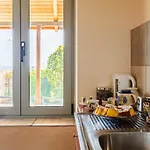 Makarounis Athanasios Traditional 아파트 *
