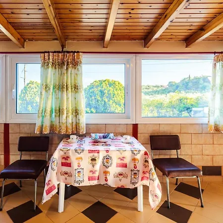 Makarounis Athanasios Traditional *