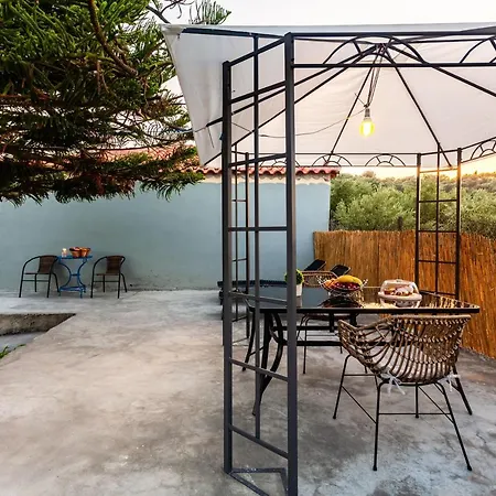 Makarounis Athanasios Traditional *