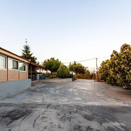 Makarounis Athanasios Traditional דירה