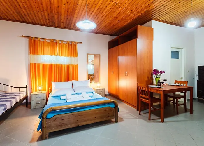 Апартаменты Makarounis Athanasios Traditional